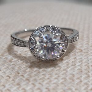 Elegant White Gold Moissanite Ring